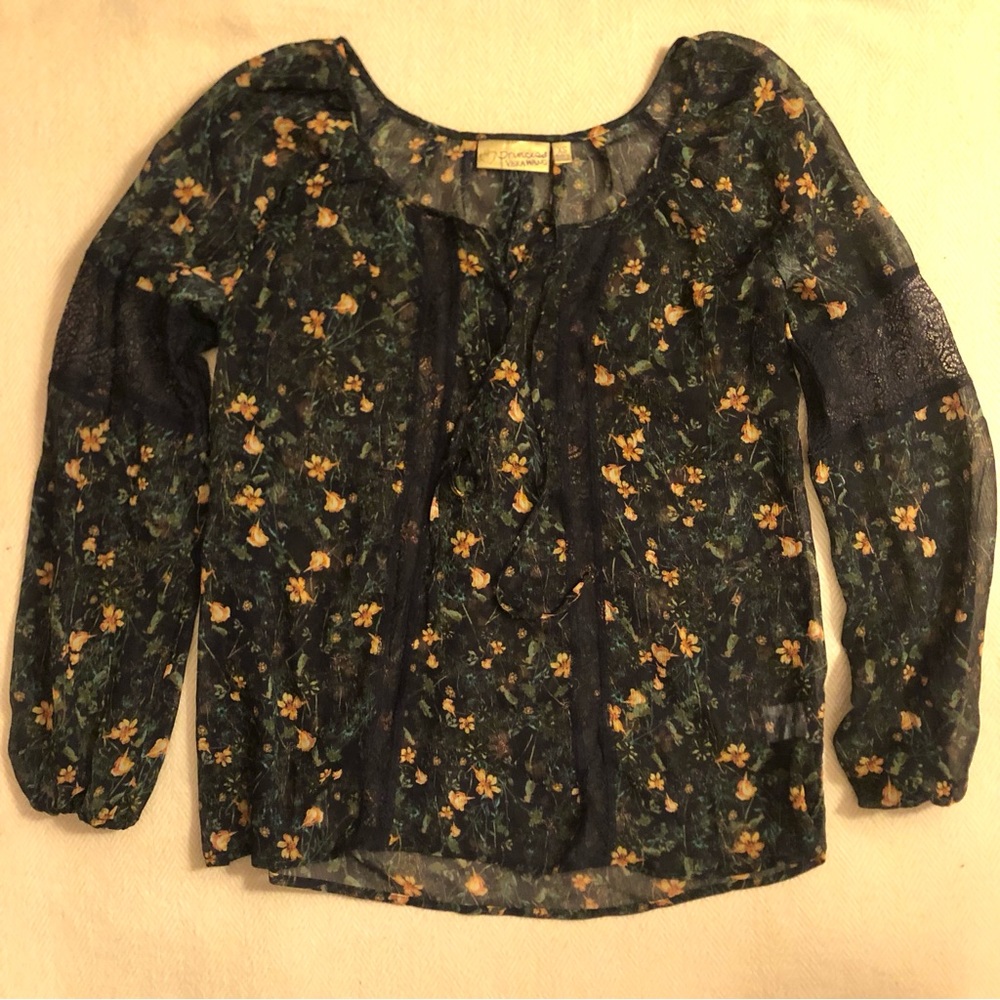 Vera Wang Princess Dark Floral Top Size XS Romantic Whimsygoth